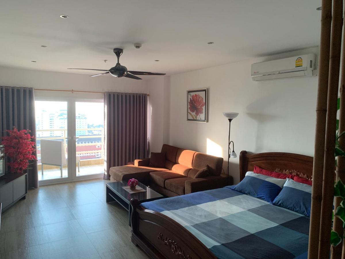 Апартаменты View Talay 5D Golf Паттайя Экстерьер фото